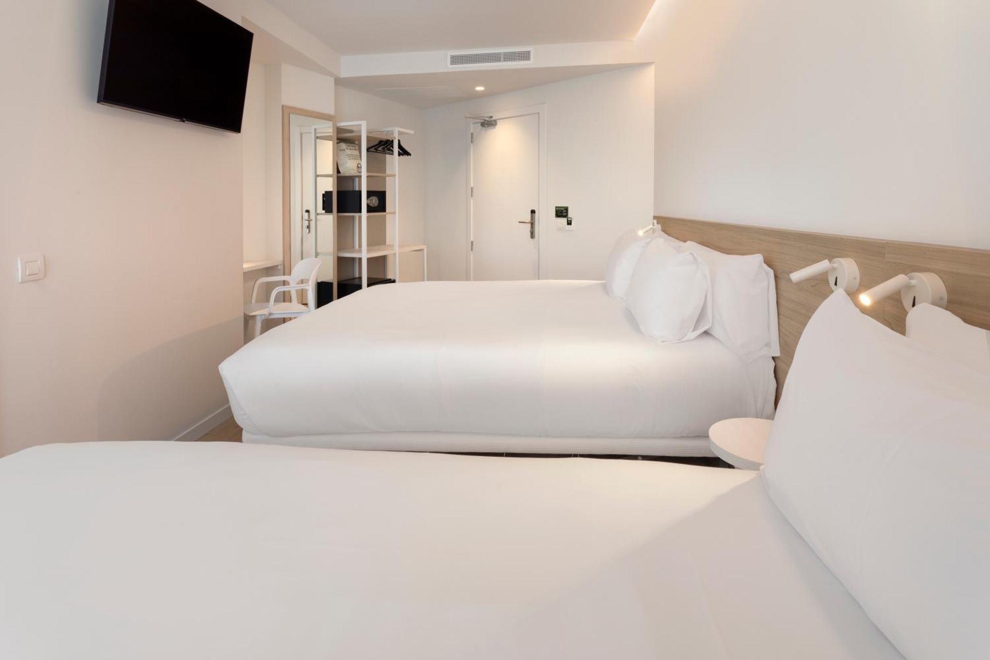 B&B Hotel Alicante Centro Екстериор снимка