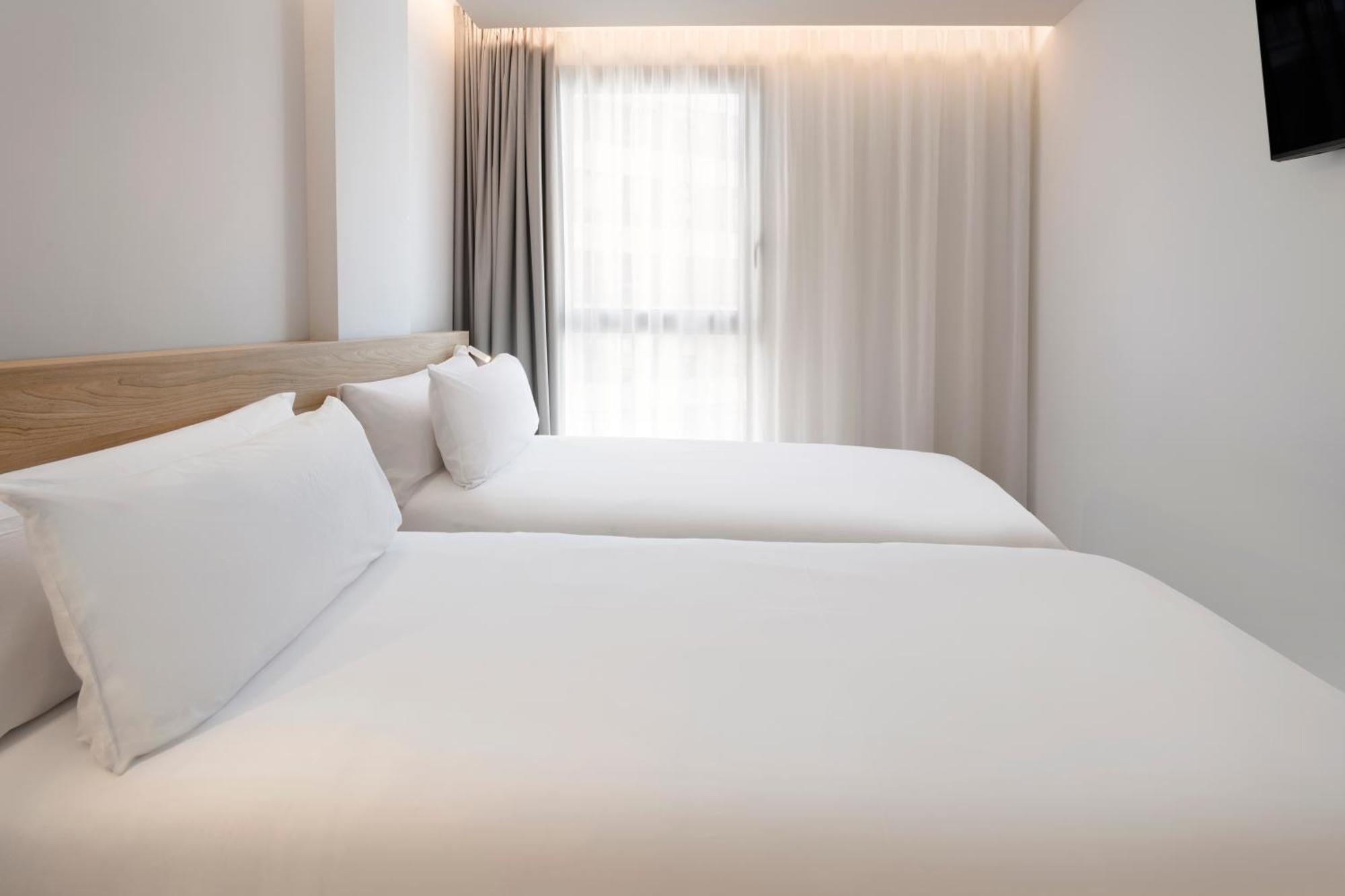 B&B Hotel Alicante Centro Екстериор снимка