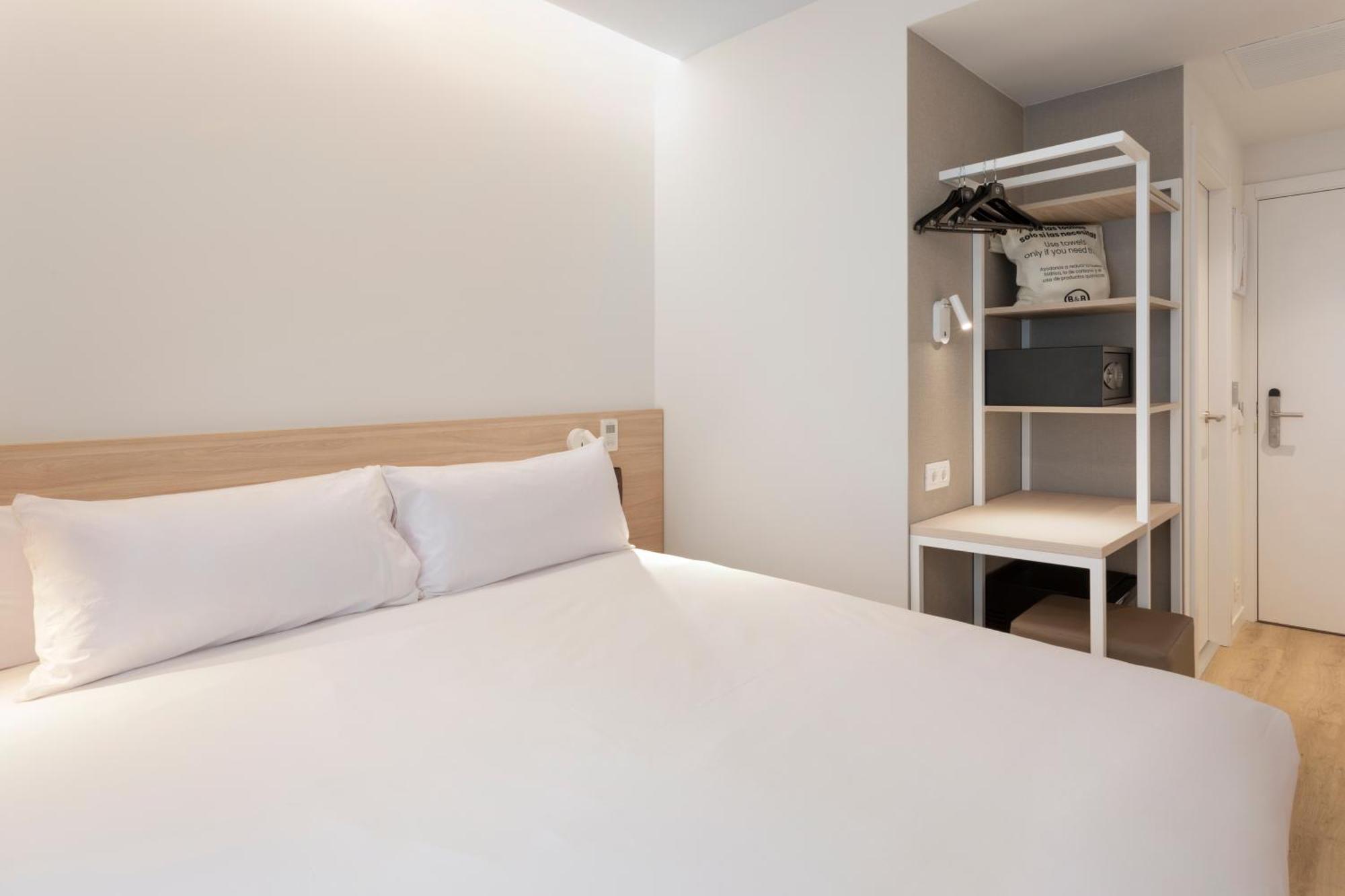 B&B Hotel Alicante Centro Екстериор снимка