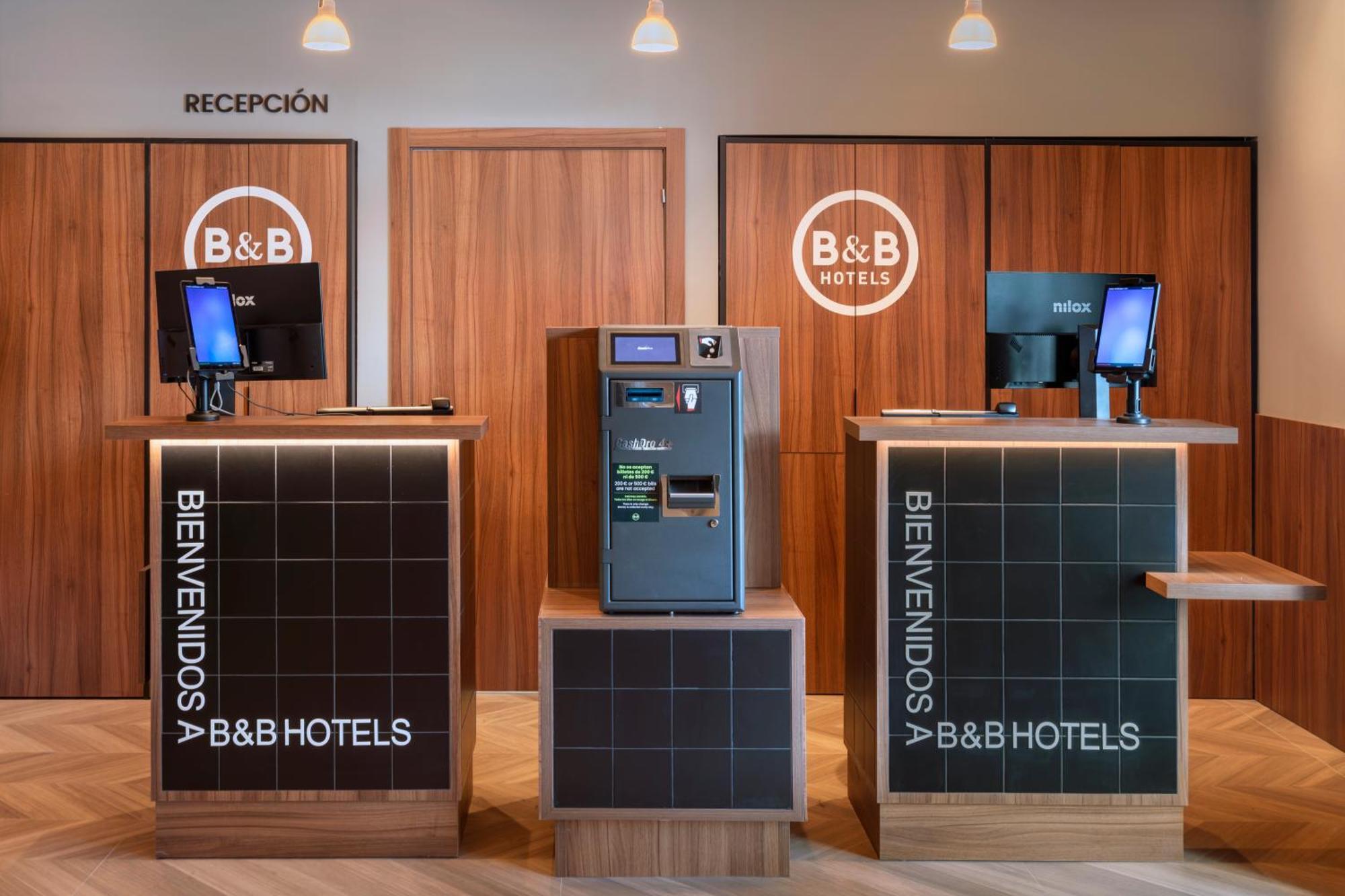 B&B Hotel Alicante Centro Екстериор снимка